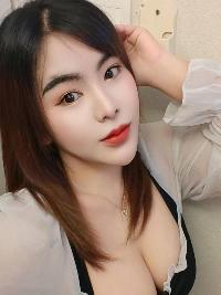 もも(21)シンガポール もも(21)シンガポール